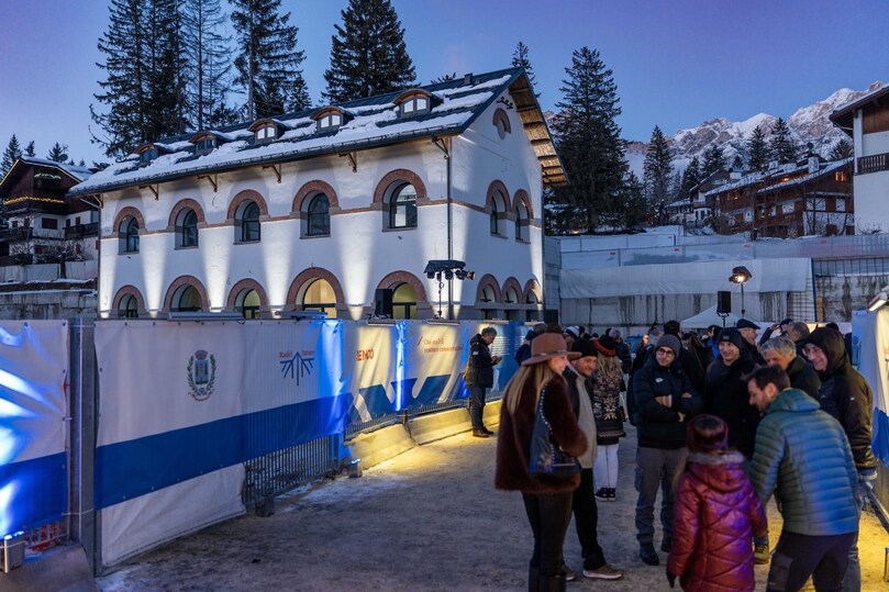 Олимпийский город переходит «на осадное положение»